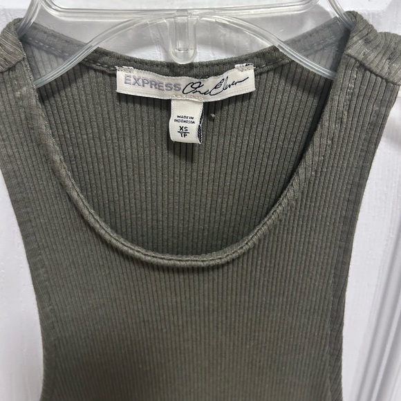 Express one eleven tank - Picture 3 of 4